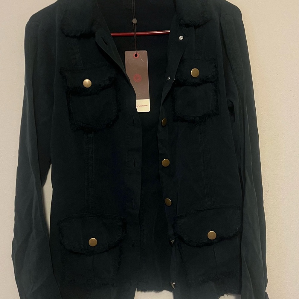 Wearable jacket - Picture 2 of 6